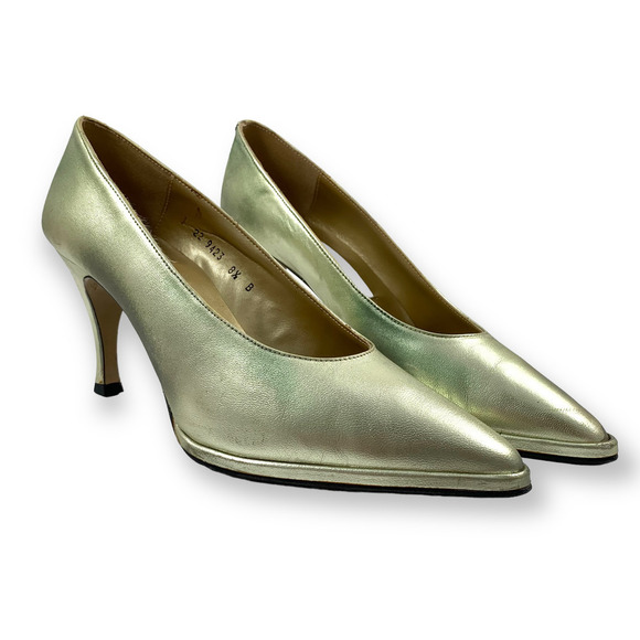 80's Designer metallic gold leather pumps - Picture 2 of 13
